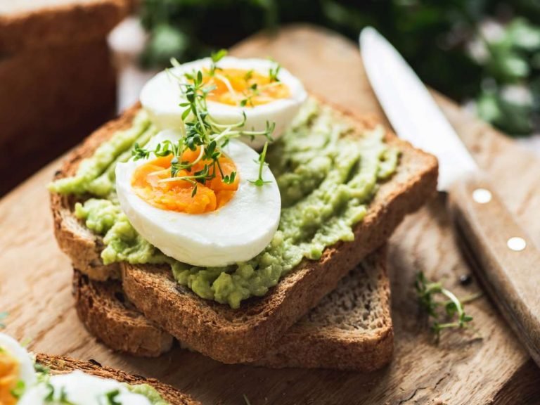 Foods to eat and avoid when hungover