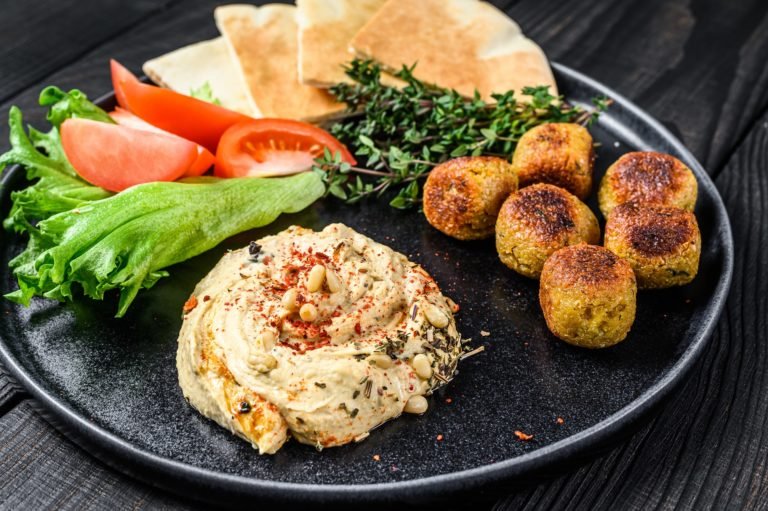Microgreens Salad with Pita Bread & Hummus